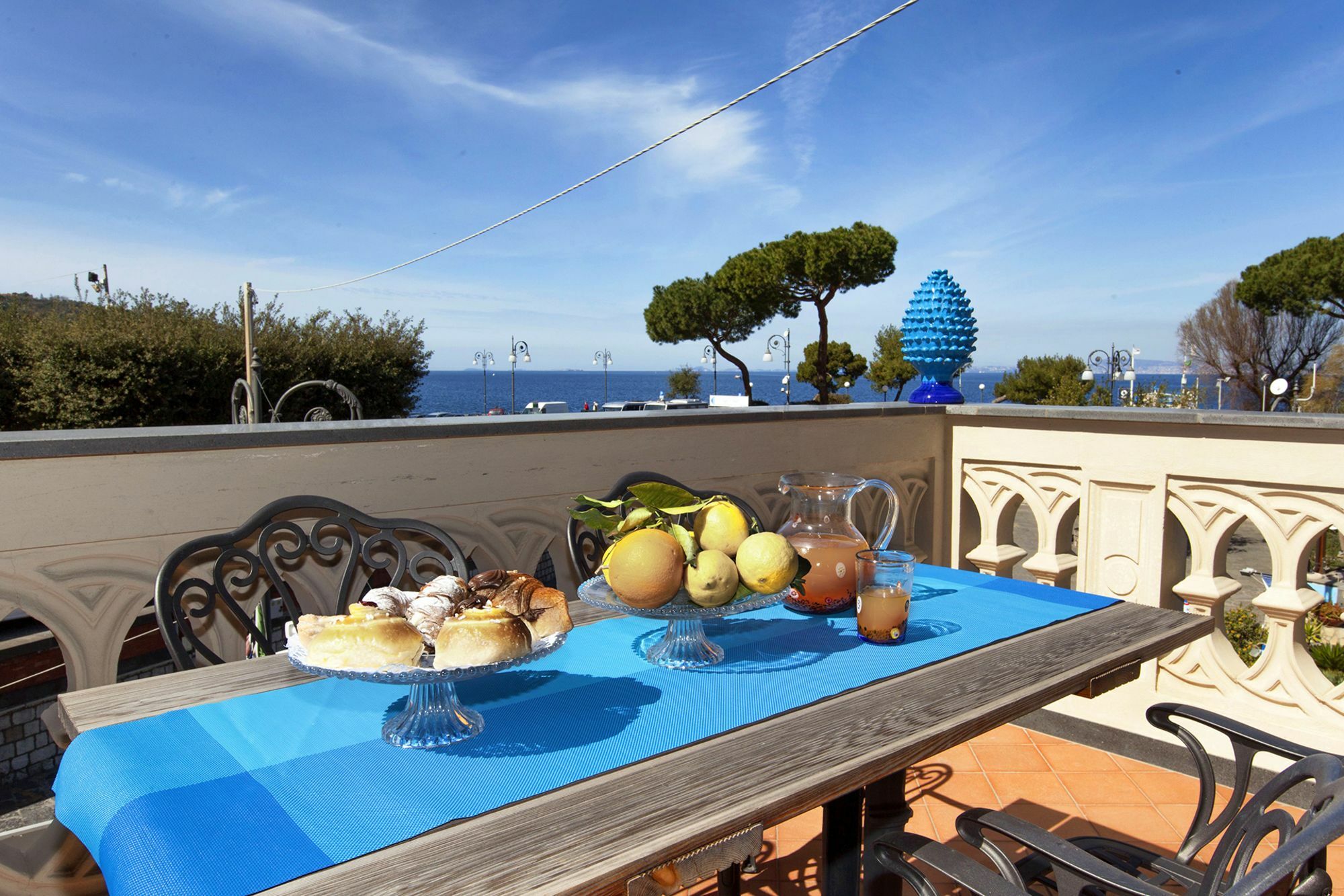 Amore Rentals - Gilda'S House Sorrento Buitenkant foto